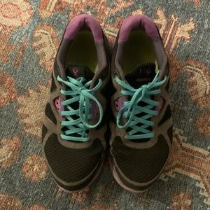 Women’s Nike shoes